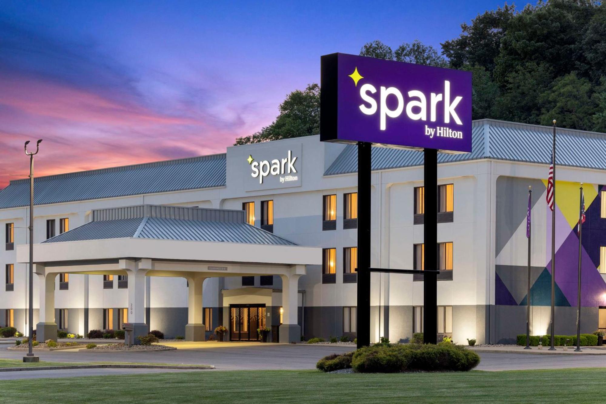 Spark By Hilton Newcomerstown 外观 照片